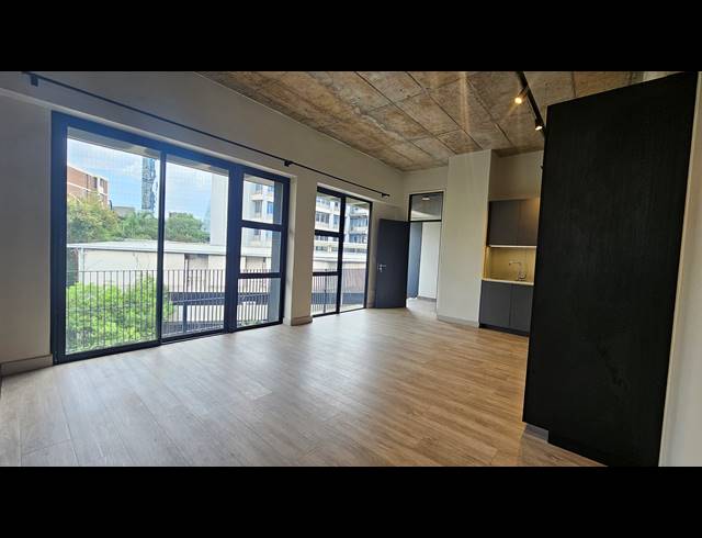 1 BEDROOM APARTMENT FOR SALE IN SANDOWN